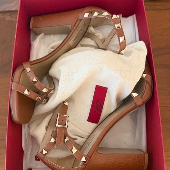 Valentino Garavani Rockstud Heels Leather Sandals W Size 40 - Picture 4 of 4